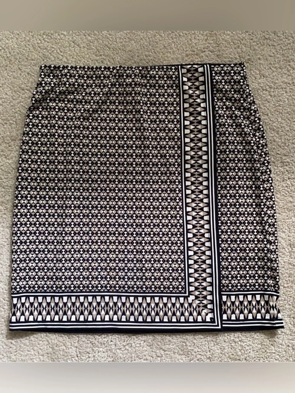 Max Studio Neutral Print Mini Skirt - Picture 1 of 8